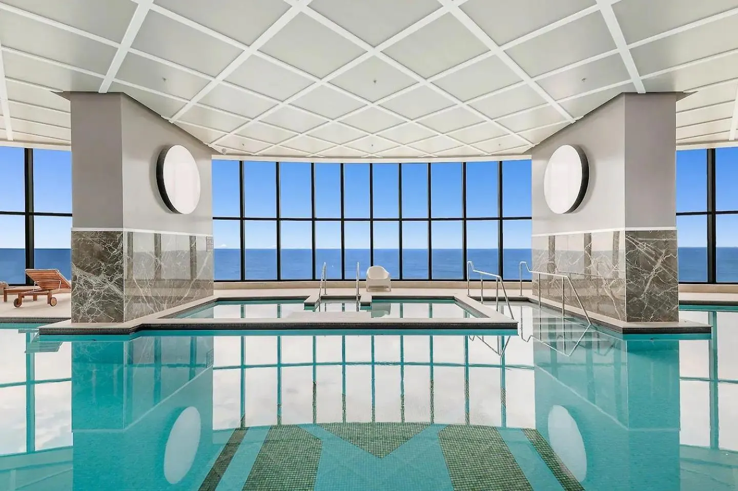 Sky-High 72 Stories At The Seaside - Pet Friendly Lägenhet Guldkusten Australien