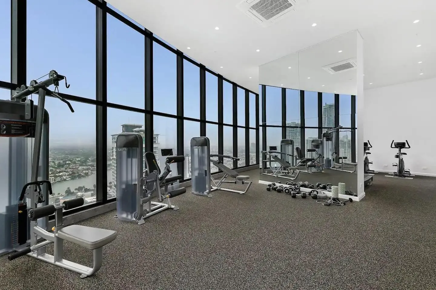 Sky-High 72 Stories At The Seaside - Pet Friendly Lägenhet Guldkusten 0*,  Australien