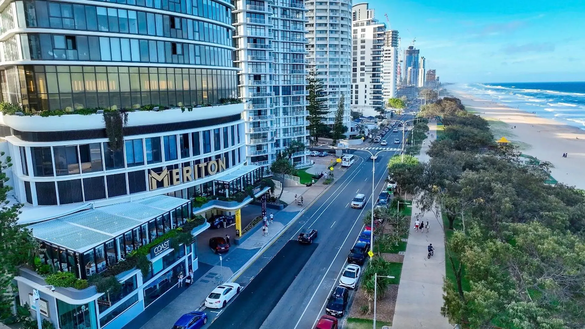 Апартаменты Sky-High 72 Stories At The Seaside - Pet Friendly Голд-Кост